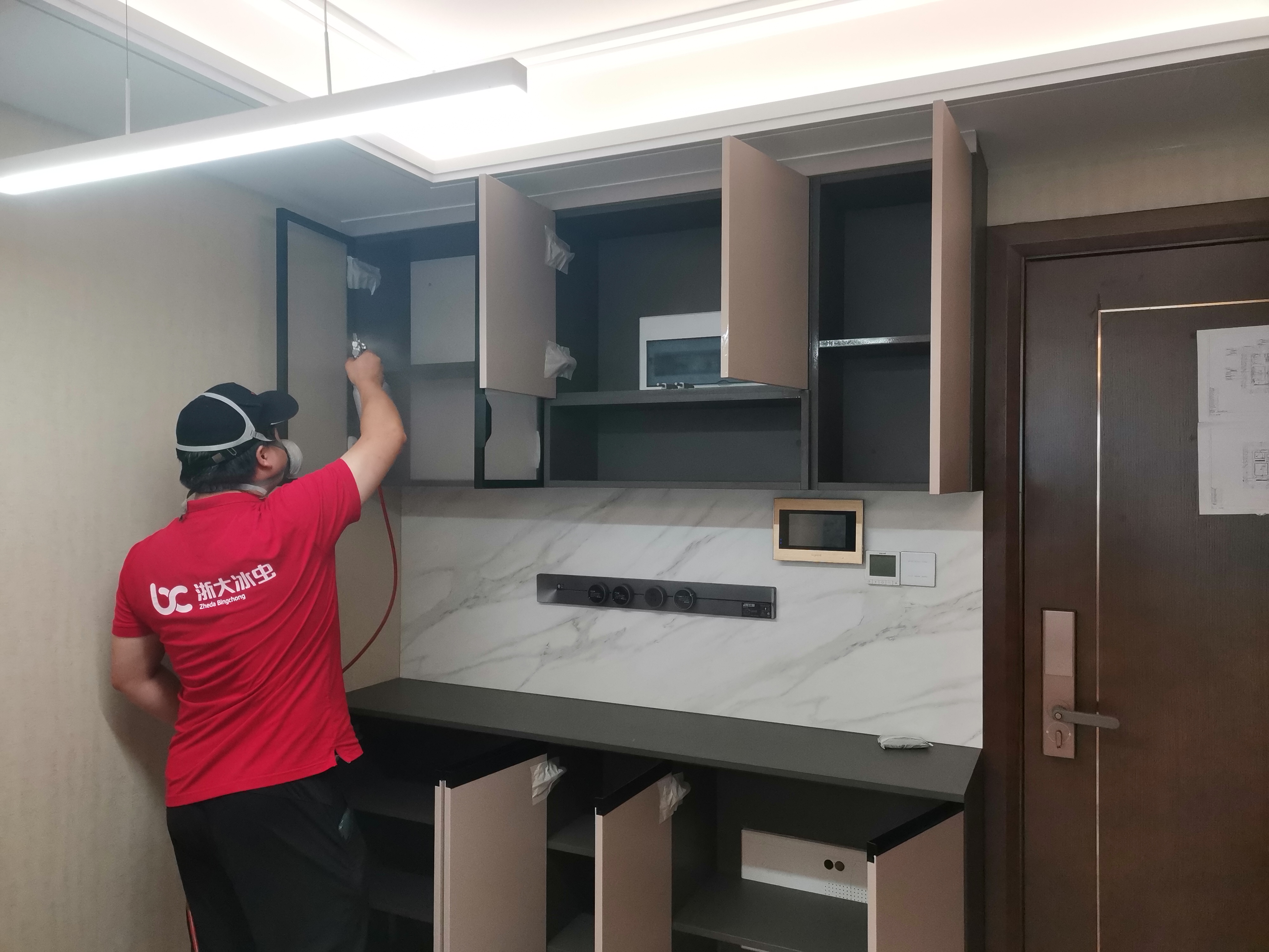 南京冰虫工程师在河西